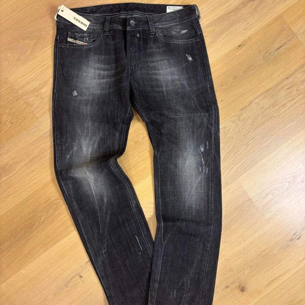 Diesel Men's Black and Grey Jeans